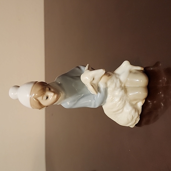 Lladro porcelain figurine 6 inch